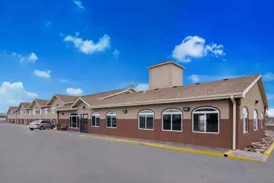 Photo 2 - Econo Lodge Scottsbluff