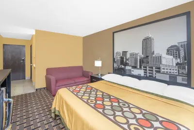 Photo 5 - Super 8 by Wyndham Terre Haute
