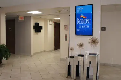 Photo 3 - Baymont by Wyndham Chicago/Alsip
