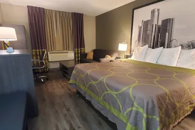 Photo 5 - Super 8 by Wyndham Sterling Heights/Detroit Area