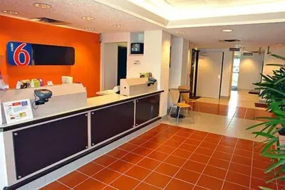 Photo 4 - Motel 6 Irving, TX - DFW Airport North