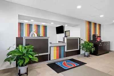 Photo 3 - Motel 6 Portland, ME