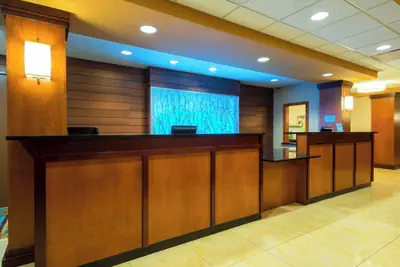 Photo 3 - Fairfield Inn & Suites by Marriott Louisville Downtown