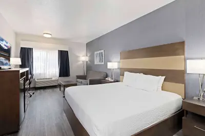 Photo 2 - Best Western Plus Twin Falls Hotel