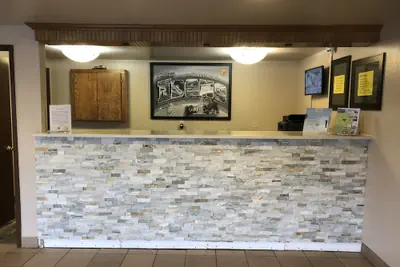Photo 4 - Super 8 by Wyndham Coeur d'Alene