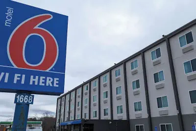 Photo 2 - Motel 6 Framingham, MA - Boston West