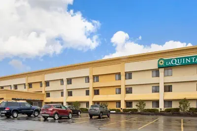 Photo 2 - La Quinta Inn by Wyndham Auburn Worcester