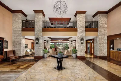 Photo 4 - Lakeway Resort & Spa