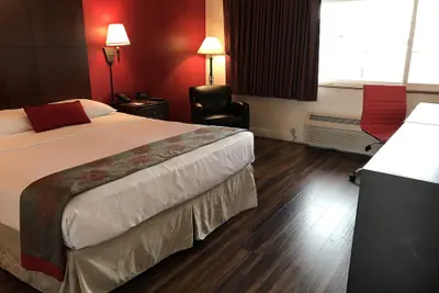 Photo 4 - Ramada by Wyndham Torrance