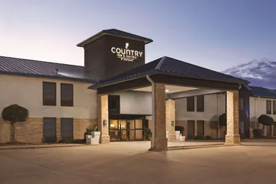 Photo 2 - Country Inn & Suites by Radisson, Bryant (Little Rock), AR