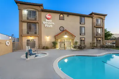 Photo 2 - Best Western Plus John Jay Inn & Suites