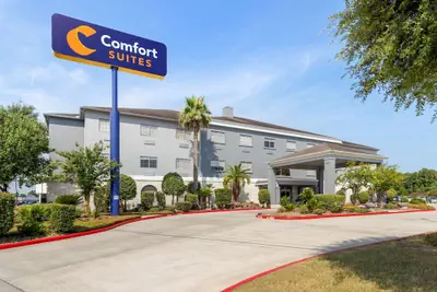 Photo 2 - Comfort Suites Kingwood Houston North
