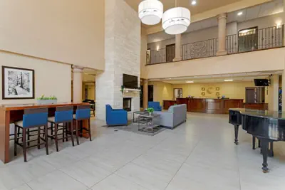 Photo 4 - Comfort Suites Kingwood Houston North