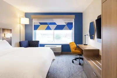 Photo 4 - Holiday Inn Express and Suites Vineland Millville by IHG