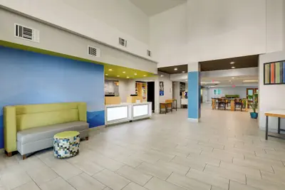 Photo 5 - Holiday Inn Express & Suites Orangeburg by IHG