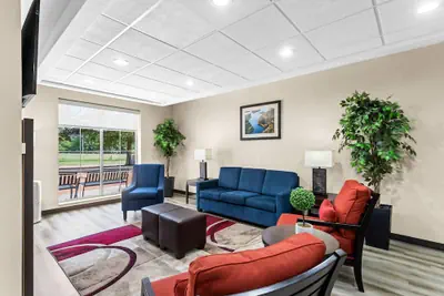 Photo 4 - Comfort Inn & Suites Grenada