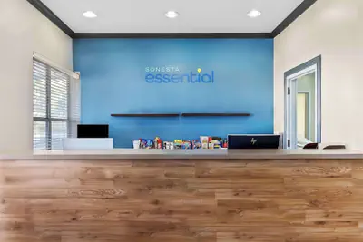 Photo 4 - Sonesta Essential IAH Airport JFK Boulevard
