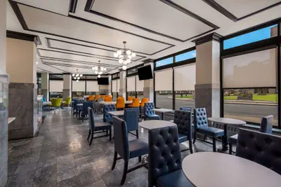 Photo 2 - Best Western Syracuse Downtown Hotel and Suites
