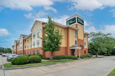 Photo 2 - Extended Stay America Select Suites New Orleans Airport