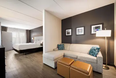 Photo 2 - Comfort Suites Northlake