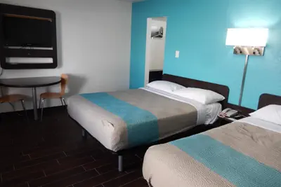 Photo 3 - Motel 6 Portland, TX