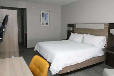 Photo 4 - Holiday Inn Express & Suites Albermarle by IHG