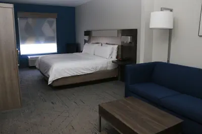 Photo 5 - Holiday Inn Express & Suites Albermarle by IHG