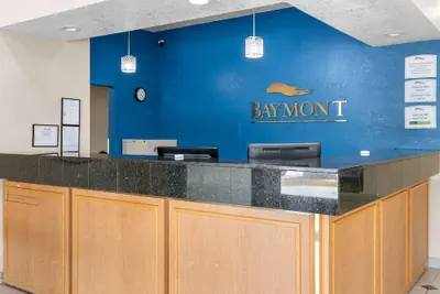 Photo 4 - Baymont by Wyndham Lawrence