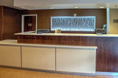 Photo 4 - Fairfield Inn & Suites by Marriott Near Universal Orlando