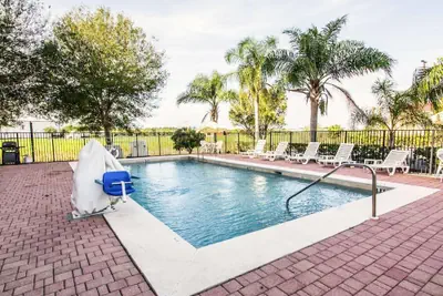 Photo 2 - Sleep Inn Fort Pierce I-95