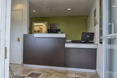 Photo 3 - Studio 6 Extended Stay - Pascagoula, MS