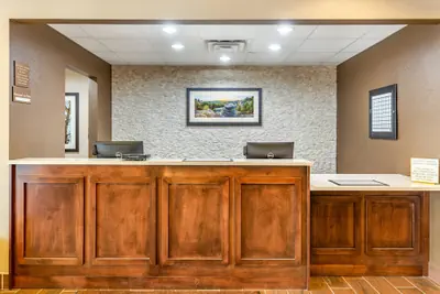 Photo 5 - Comfort Inn DeKalb - University Area