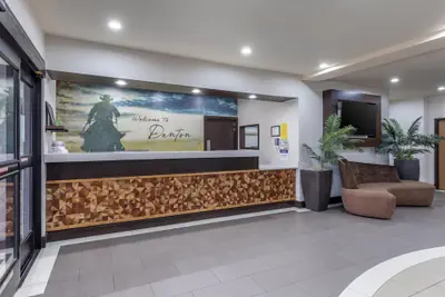 Photo 4 - Best Western Plus Denton Inn & Suites
