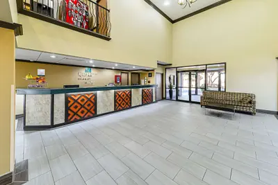 Photo 5 - Quality Inn & Suites Lubbock South