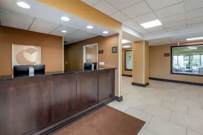 Photo 4 - Comfort Inn Indianapolis East