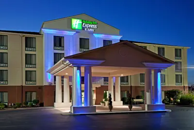 Photo 2 - Holiday Inn Express Hotel & Suites Murray by IHG