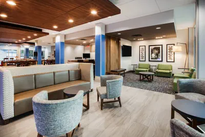 Photo 4 - Holiday Inn Express Hotel & Suites Murray by IHG