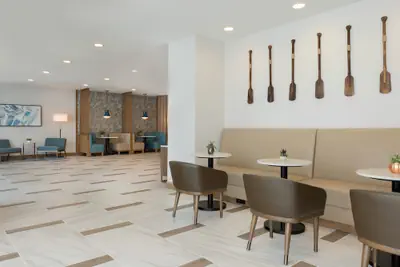 Photo 3 - Holiday Inn & Suites Ocean City by IHG