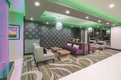 Photo 3 - La Quinta Inn & Suites by Wyndham NW Tucson Marana