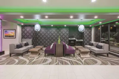 Photo 4 - La Quinta Inn & Suites by Wyndham NW Tucson Marana