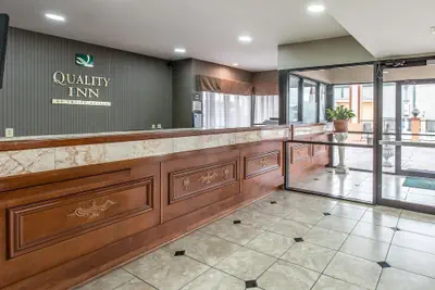 Photo 4 - Quality Inn Montgomery South
