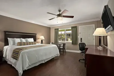 Photo 4 - Quality Inn & Suites Santa Maria
