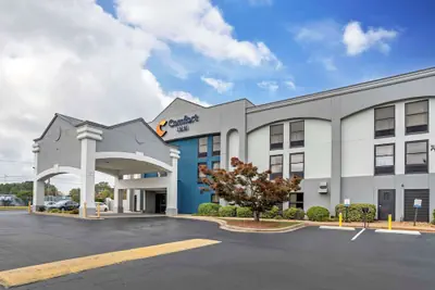 Photo 2 - Comfort Inn Opelika - Auburn