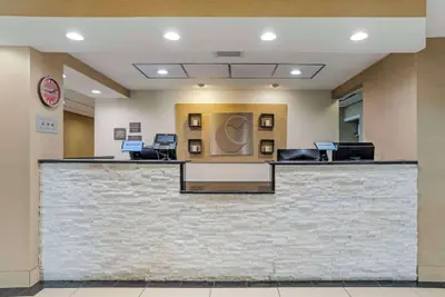 Photo 4 - Comfort Inn Opelika - Auburn