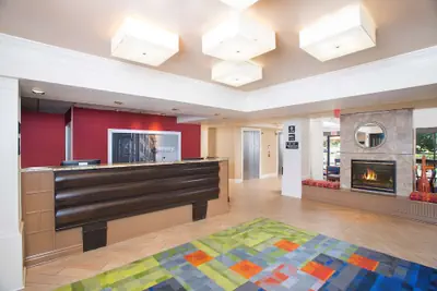Photo 5 - Hampton Inn & Suites Annapolis