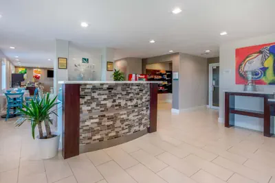 Photo 3 - Quality Inn Port Arthur – Nederland