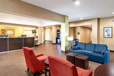 Photo 4 - Comfort Suites NW Dallas Near Love Field