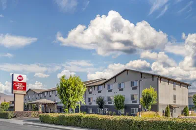 Photo 2 - Best Western Plus Wenatchee Downtown Hotel