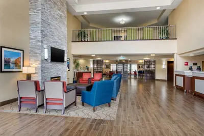 Photo 4 - Comfort Suites Lafayette University Area