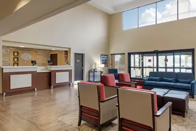 Photo 3 - Comfort Suites Lafayette University Area